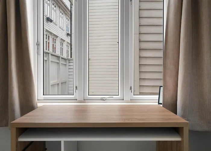 Experience The Luxury Lifestyle 100M From Bryggen!