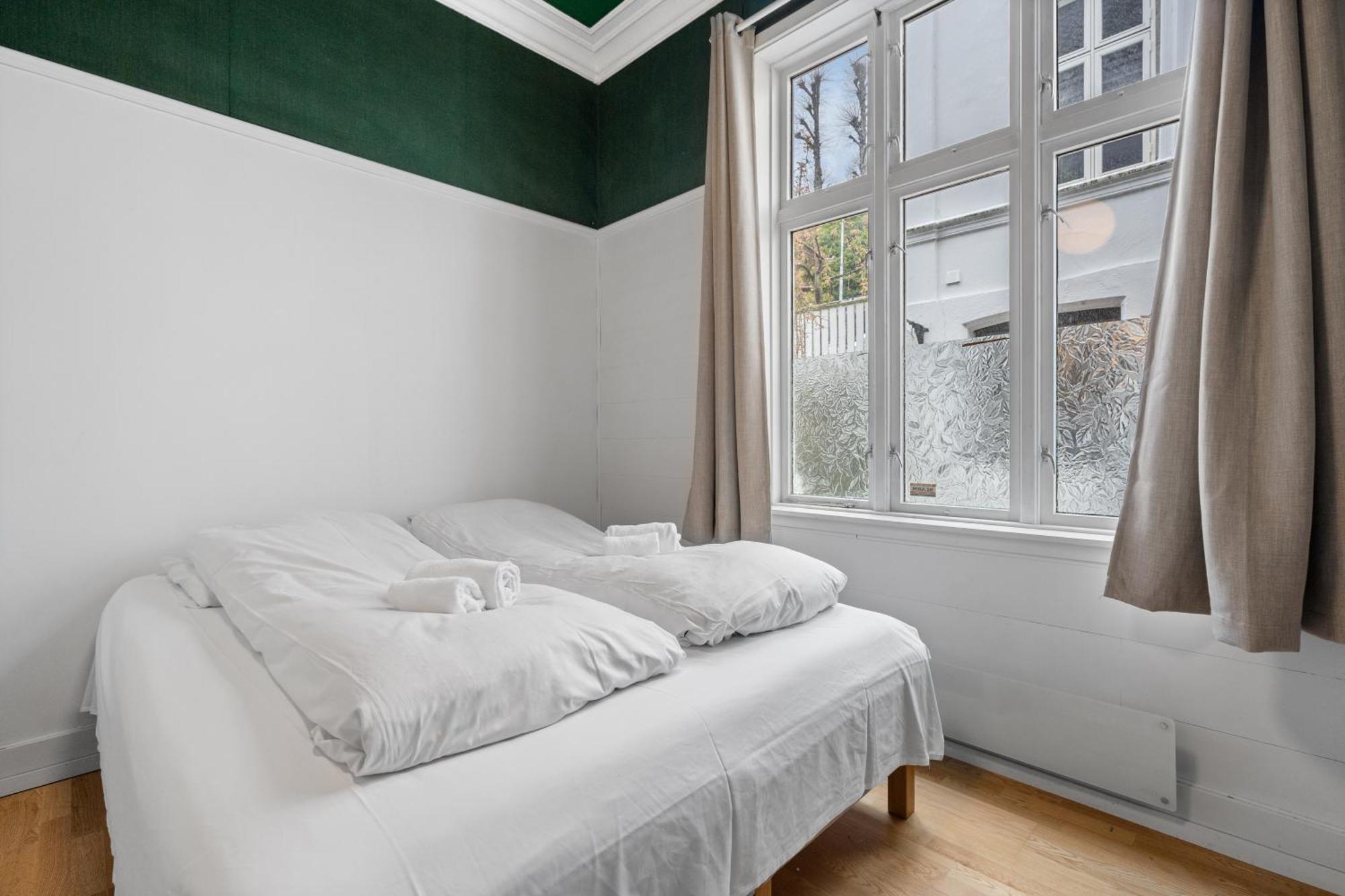 Experience The Luxury Lifestyle 100m From Bryggen!